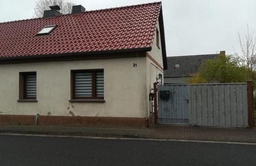 Sallgast Apartment | Haus I WIFI I Monteur