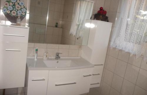 Duchroth Apartment | Haus Idylle Weindorf Duchroth - Helle Souterrain Ferienwohnung