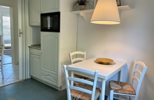 Doese Apartment | Haus Jenina - House Jenina - Directly on the dike, modern vacation apartment for up to 6 persons