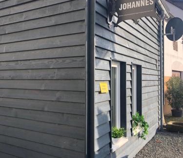 Deudesfeld House | Haus Johannes