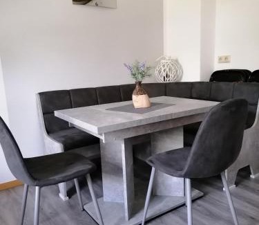 Olmscheid Apartment | Haus Maria
