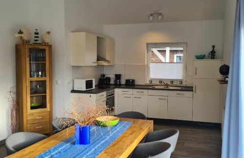 Sehestedt House | Haus Petit Chateau