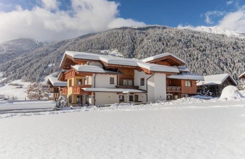 Neustift Im Stubaital Apartment | Haus Rosmarie