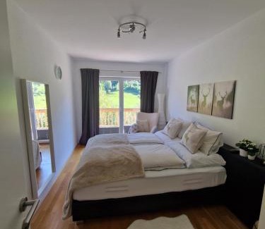 Oberhausen House | Haus Slechta
