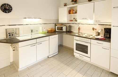 Bad Krozingen Apartment | Haus Sonnenschein - Holiday flat 2