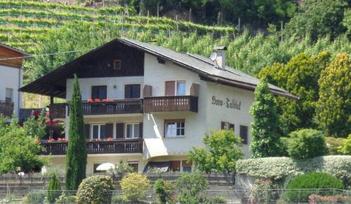 Naturno Apartment | Haus Talblick "Wallbug" Ferienwohnung 1