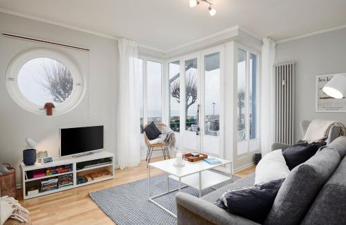 Laboe Apartment | Haus Windjammer Eagle