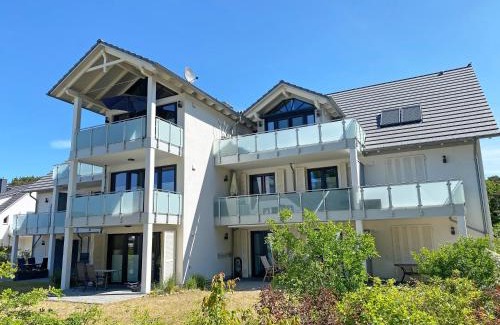 Thiessow Apartment | Haus Windrose Whg 01 Seehase mit Terrasse Balkon