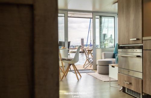 Laboe House | Hausboot Canoga