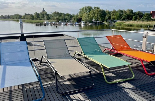 Ribnitz Apartment | Hausboot für 6 Gäste mit 45m² in Ribnitz-damgarten