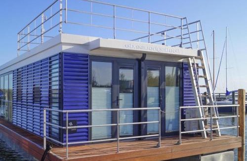 Ribnitz-Damgarten Boat Rental | Hausboot Schwimmendes Haus in Ribnitz-Damgarten