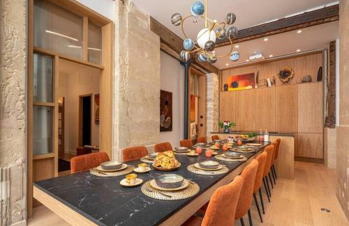 Porte-Saint-Martin Apartment | Haut Marais - My Skydome in Paris