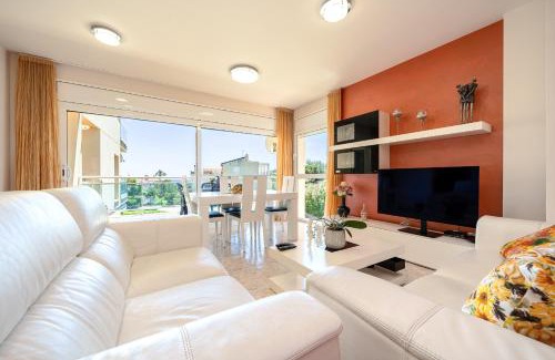 Costa Dorada Apartment | Hauzify I Apartament Cala Pepo 1