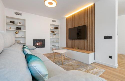 Vilanova I la Geltru House | Hauzify I Casa Somella