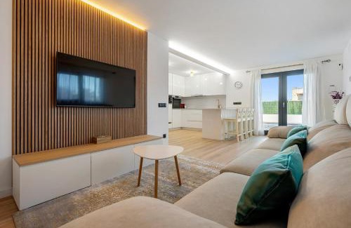 Vilanova I la Geltru House | Hauzify I Casa Somella