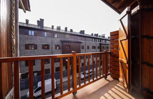 Puigcerda Apartment | Hauzify I El Refugi de Puigcerdà