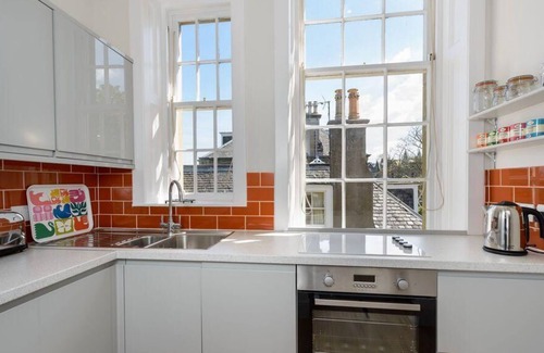 North Berwick Apartment | Havana Apartment