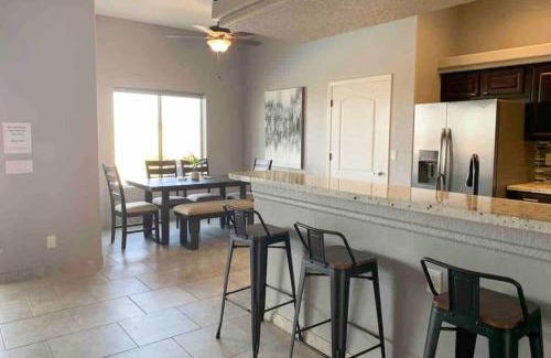 Lake Havasu City House | Havasu Retreat! Pool, Spa, Gym & View