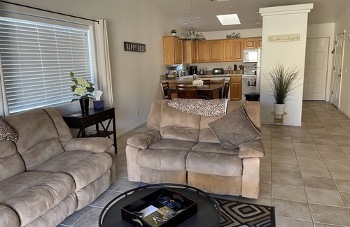 Lake Havasu City House | Havasu snowbird getaway on quiet North end of town