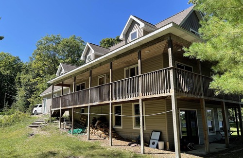 Lake Ann House | Have your first cup of coffee where Lake Ann meets The mouth of The Platte River