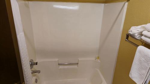 Shawano Hotel | Haven Hotel Shawano WI