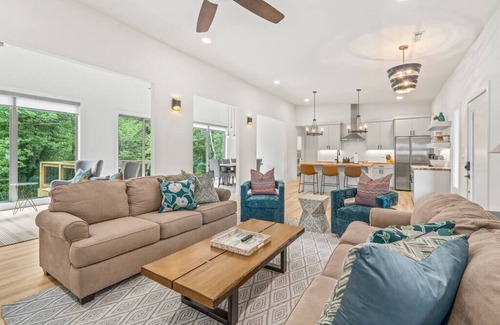 Prairie Creek House | Haven House Summary: