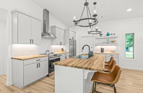 Prairie Creek House | Haven House Summary: