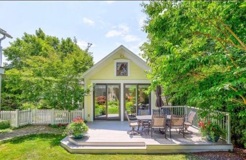 Grand Haven House | Haven on Howard
