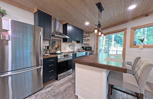 Sylva Cabin | Haven on The Creek- Sylva NC