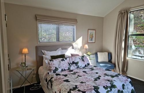 Lower Shotover House | Haven Sanctuary Suite with Private Entrance