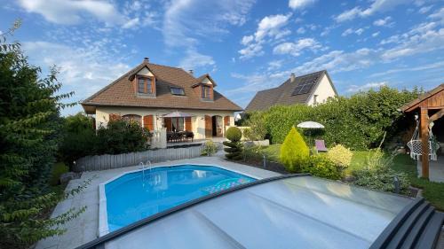 Artolsheim House | HAVRE DE PAIX - Maison 3 étoiles - Piscine Privée - Europapark