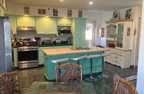 North Cape May House | Hawaiian Getaway in Cape May! Hot tub open year round! Dog friendly!