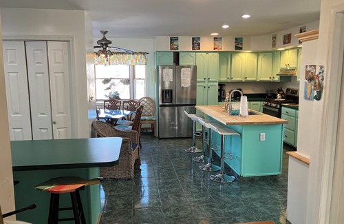 North Cape May House | Hawaiian Getaway in Cape May! Hot tub open year round! Dog friendly!