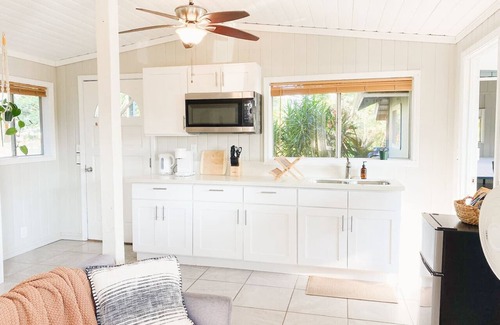 Keaau Apartment | Hawaiian Hideaway, Enjoy Private Lanai