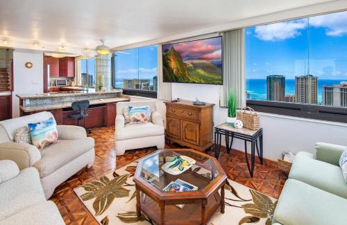 Waikiki Apartment | Hawaiian Monarch Penthouse 3bedroom