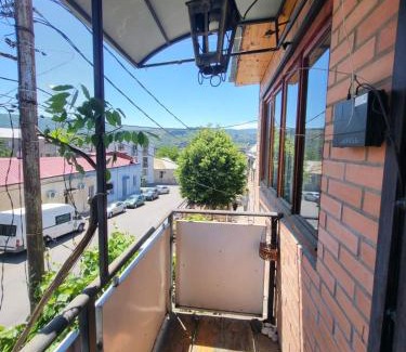 Avlabari Apartment | Hawk's Nest