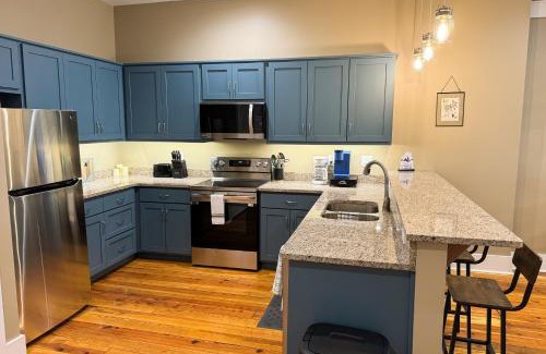 Waynesville Apartment | Hawkeye View