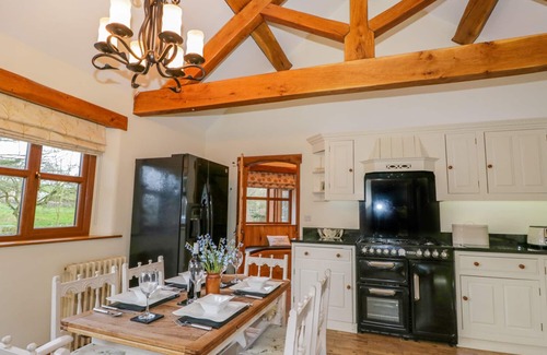 Kendal Cottage | HAWTHORN COTTAGE, family friendly, luxury holiday cottage in Sedgwick