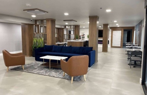 Bentonville - Fayetteville Hotel | Hawthorn Extended Stay By Wyndham Springdale