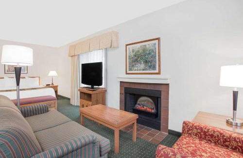 Allouez Hotel | Hawthorn Extended Stay by Wyndham Green Bay