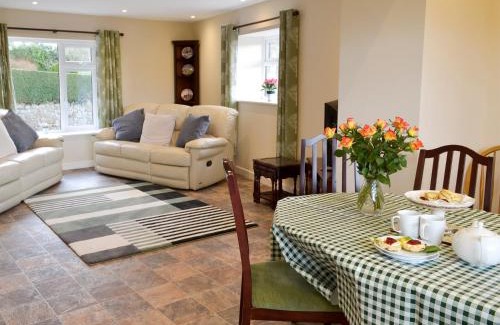 Liverton House | Hay Rick - Ukc2401