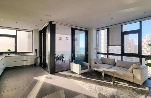 Kerem HaTeimanim Apartment | Hayarkon Royal in Tel Aviv-Yafo