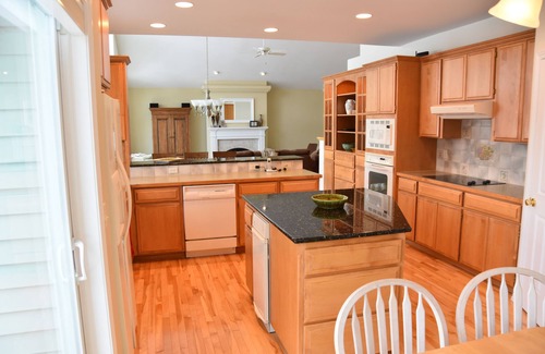Hayden House | Hayden Lake Sunlit & Spacious Reunion Home -7 Bedrooms - Sleeps Up To 17!