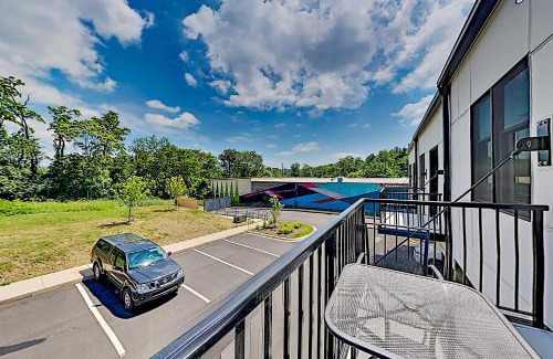 Asheville Apartment | Haywood Chic Retreat Unit 215
