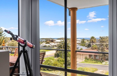 Goolwa Beach House | Hazel Beach House with ocean views