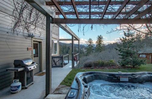 Hood River House | Hazel House home