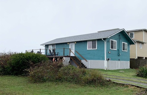 Moclips House | Hazel`s Place- 2 bedroom Home with Unsurpassed Ocean Views
