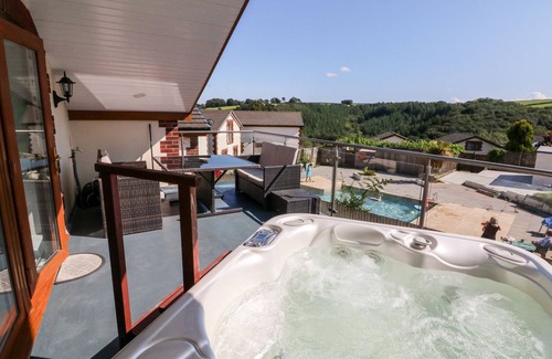 Kingswear Cottage | Hazelwood Lodge