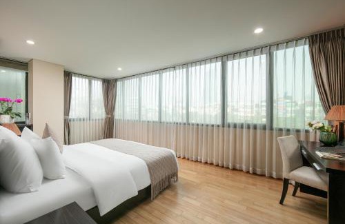 Quan Hoa Apartment | HB Serviced Apartment - 121B Quan Hoa