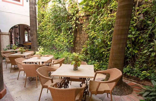 Cartagena Walled City Cabin | Hb-stf Boutique Hotel Room With Jacuzzi Air Conditioning And Wifi